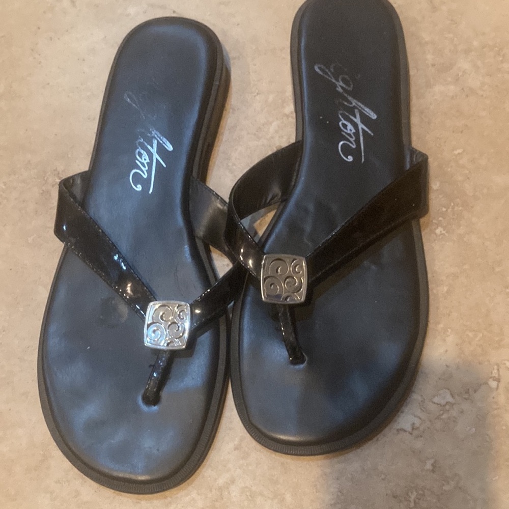 Brighton sandal size 9M